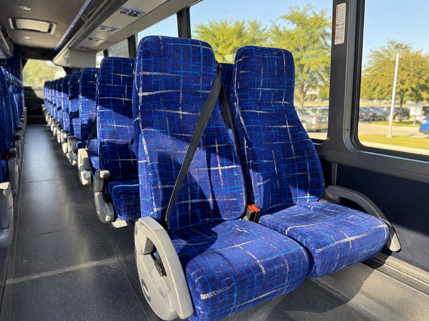 buses for ranch and outdoor venue weddings near vista