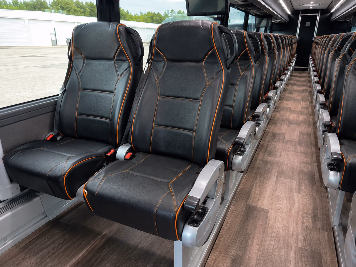 buses for rehearsal dinners and multi day wedding weekends