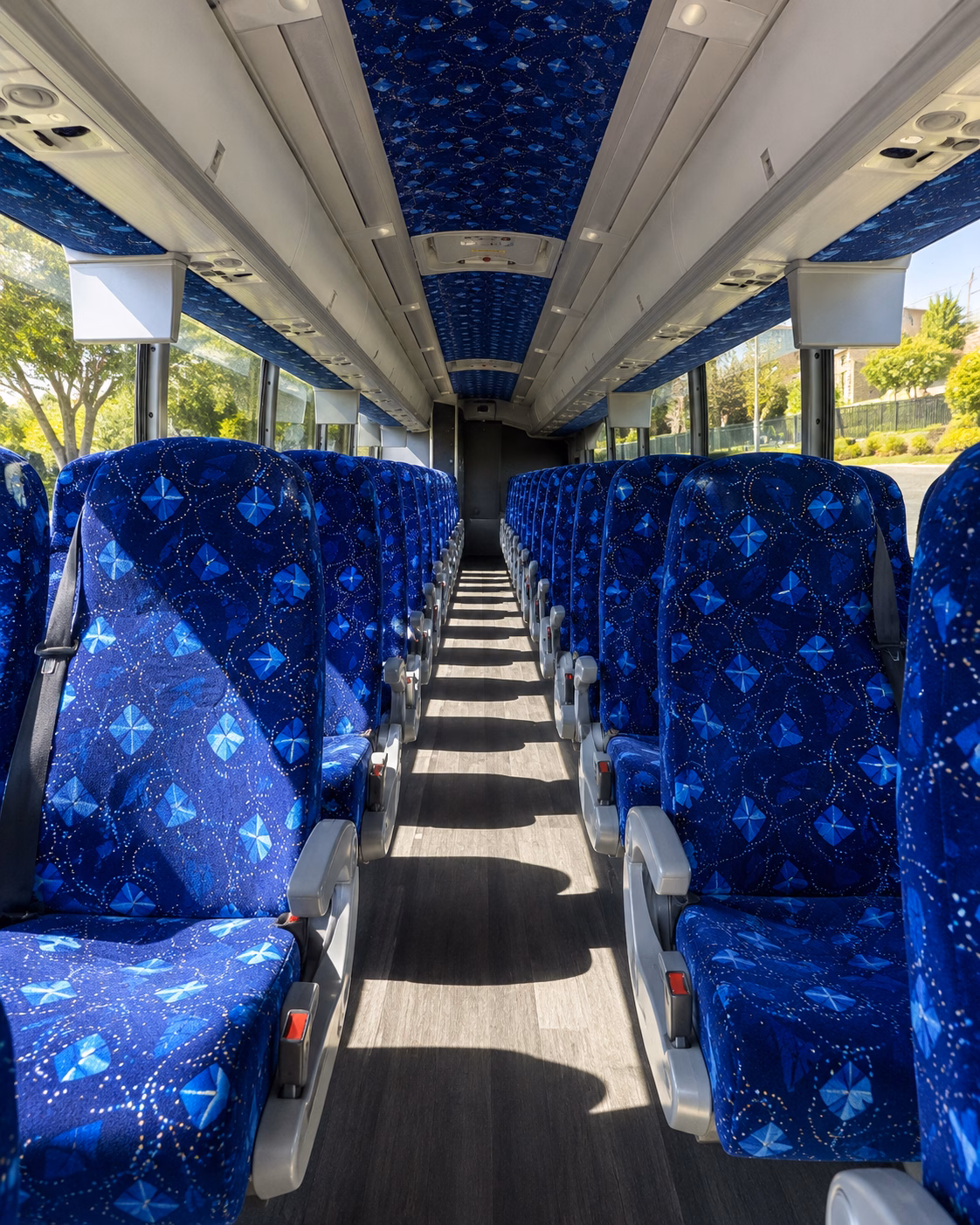comic con stagecoach and event charter buses out of vista