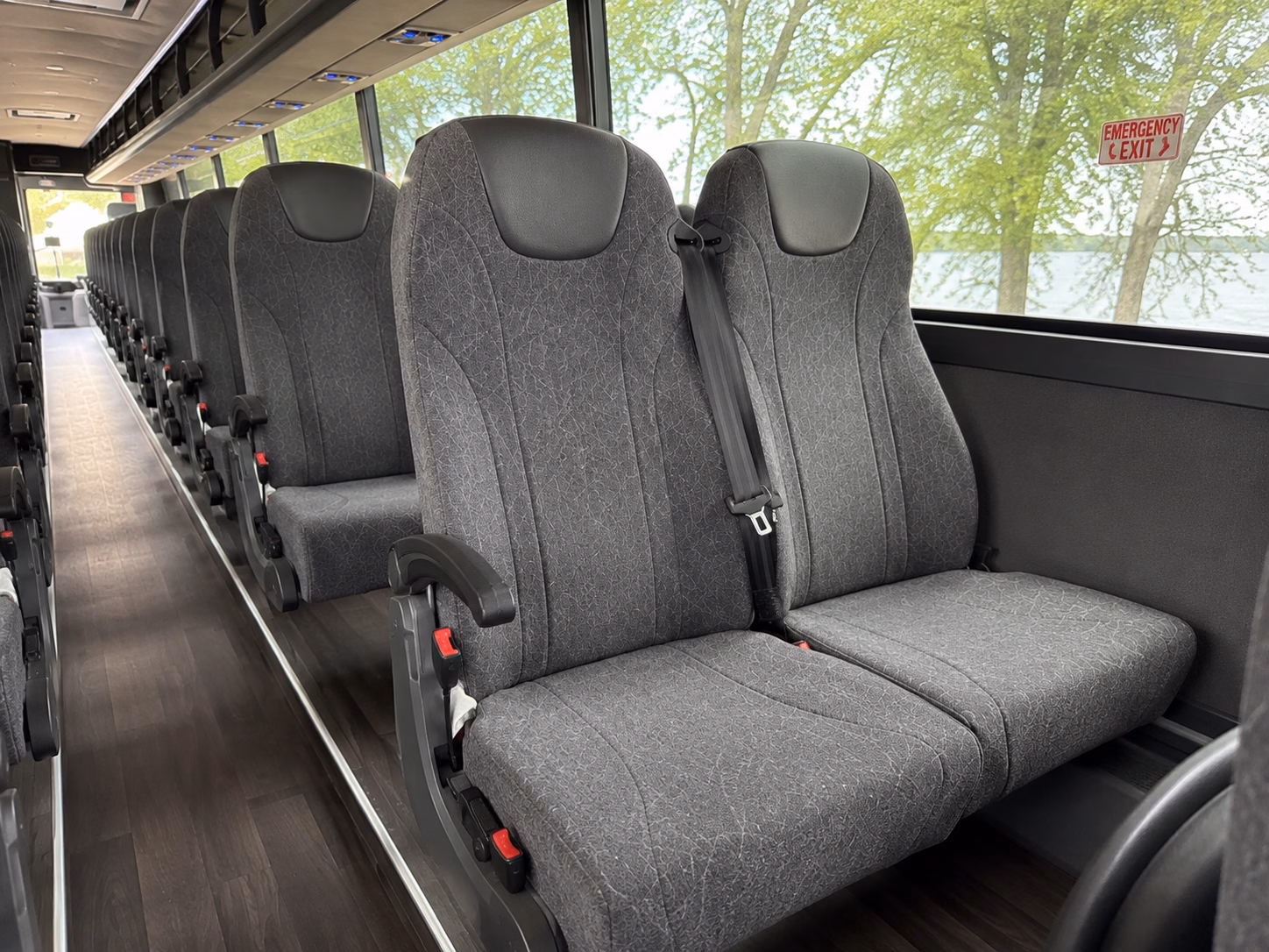 how the type of bus you choose changes the price in vista california