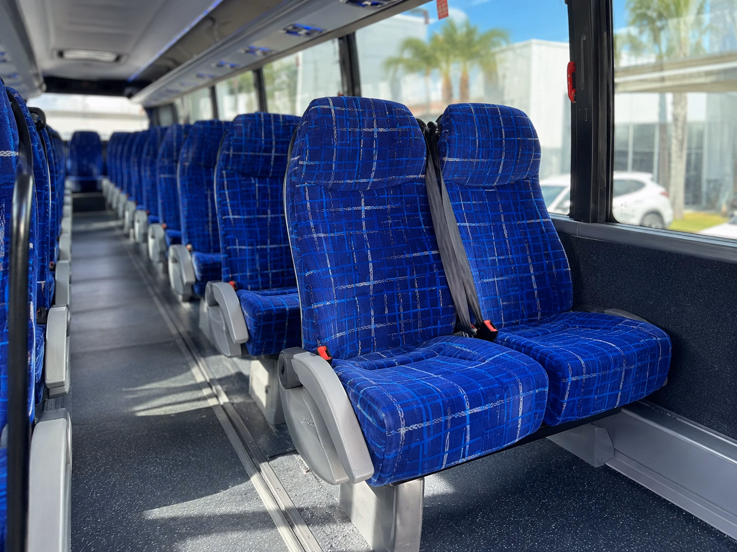 party buses to temecula valley wine country from vista