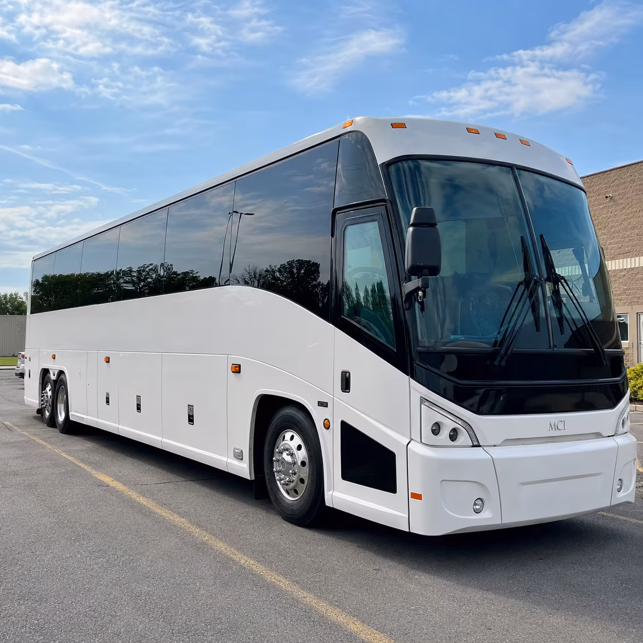 shuttle buses to viejas arena and pechanga arena san diego