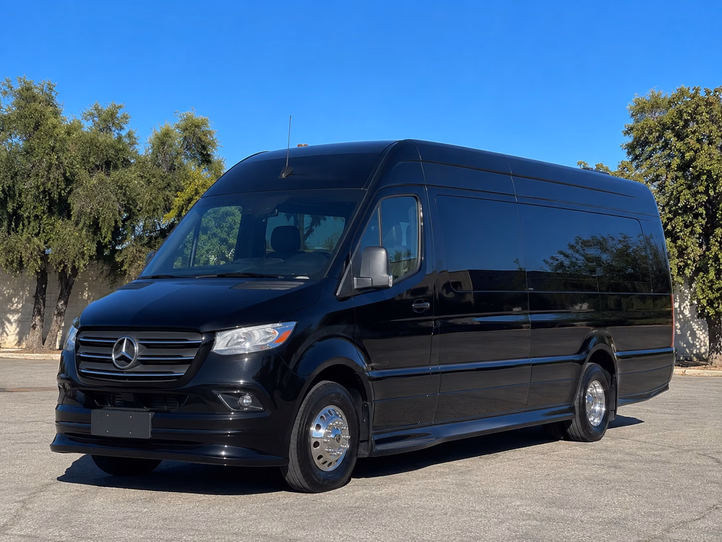 transportation serving vista and nearby cities