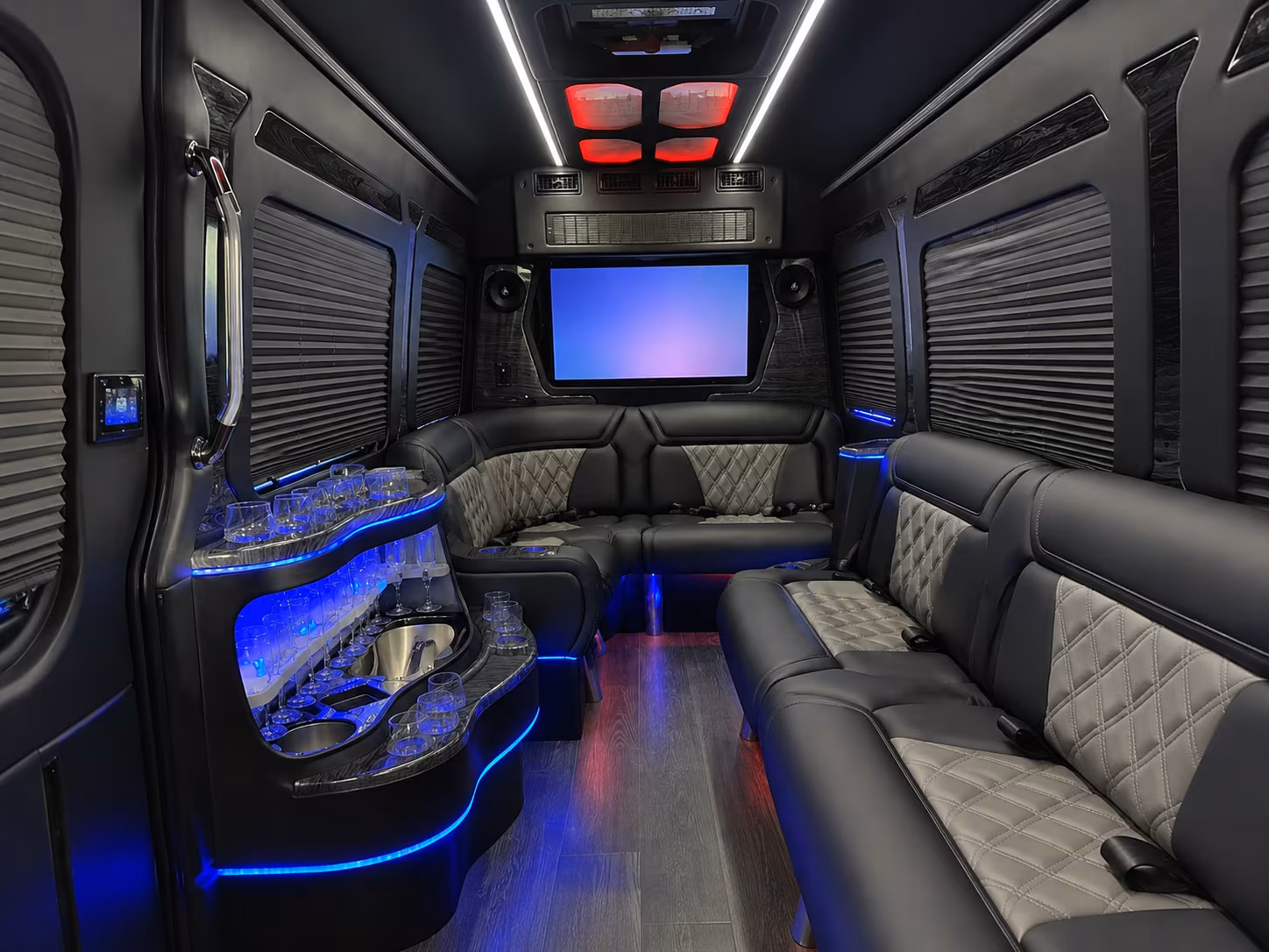 wedding guest shuttle buses that keep everyone together